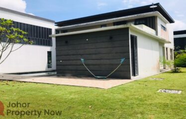 East Ledang @ Noble Park – Bungalow with Pool (Corner)